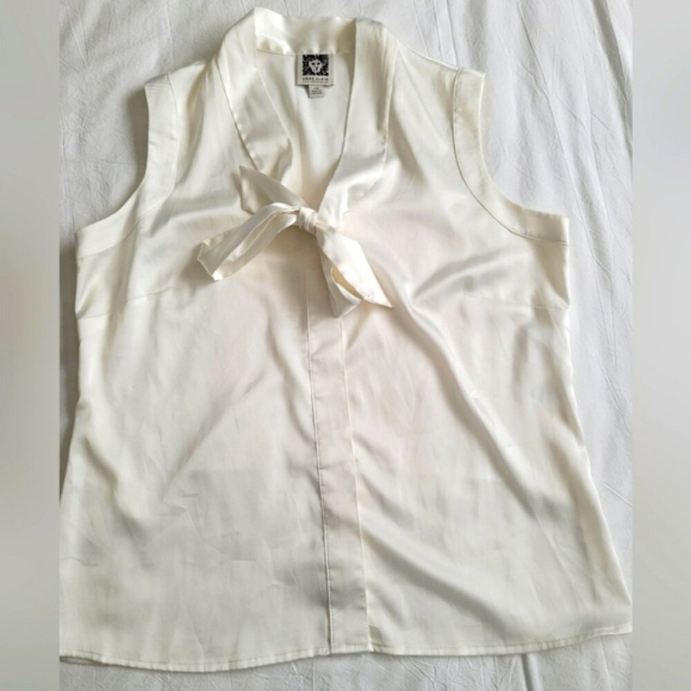 ANN KLEIN Ladies Sleevless Off White Blouse Size Petite XS